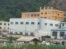 昨天南岸大龙下雨也在划