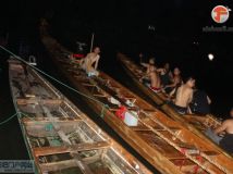 7-5兴趣龙  龙舟晚会天黑了 两条小龙还在斗