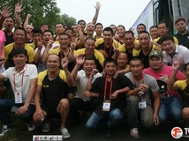 乐清腾翔龙舟队 2012端午参加中华龙江阴站 合影